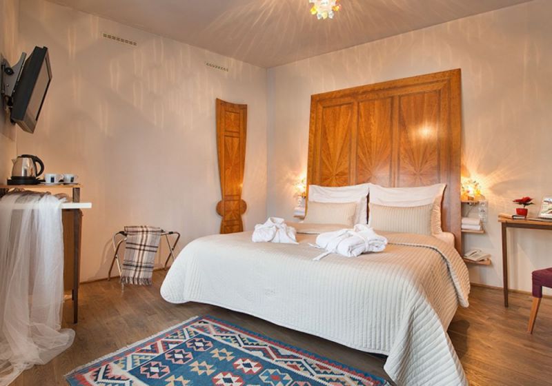 DESIGN HOTEL NERUDA 4*