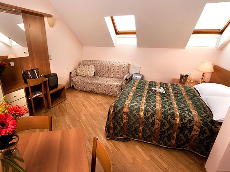 RESIDENCE SELECT 3*