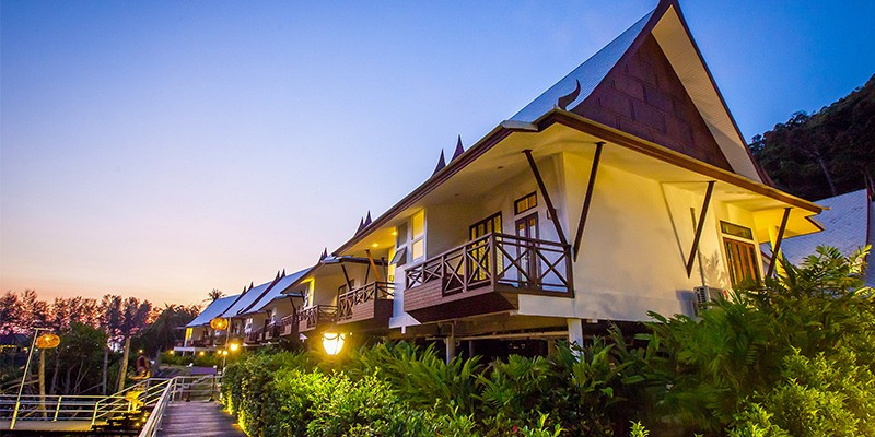 BHU TARN KOH CHANG RESORT & SPA 4*