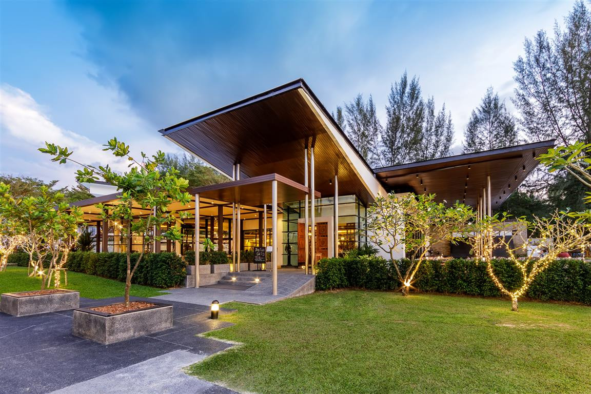 JW MARRIOTT KHAO LAK RESORT & SPA 5*