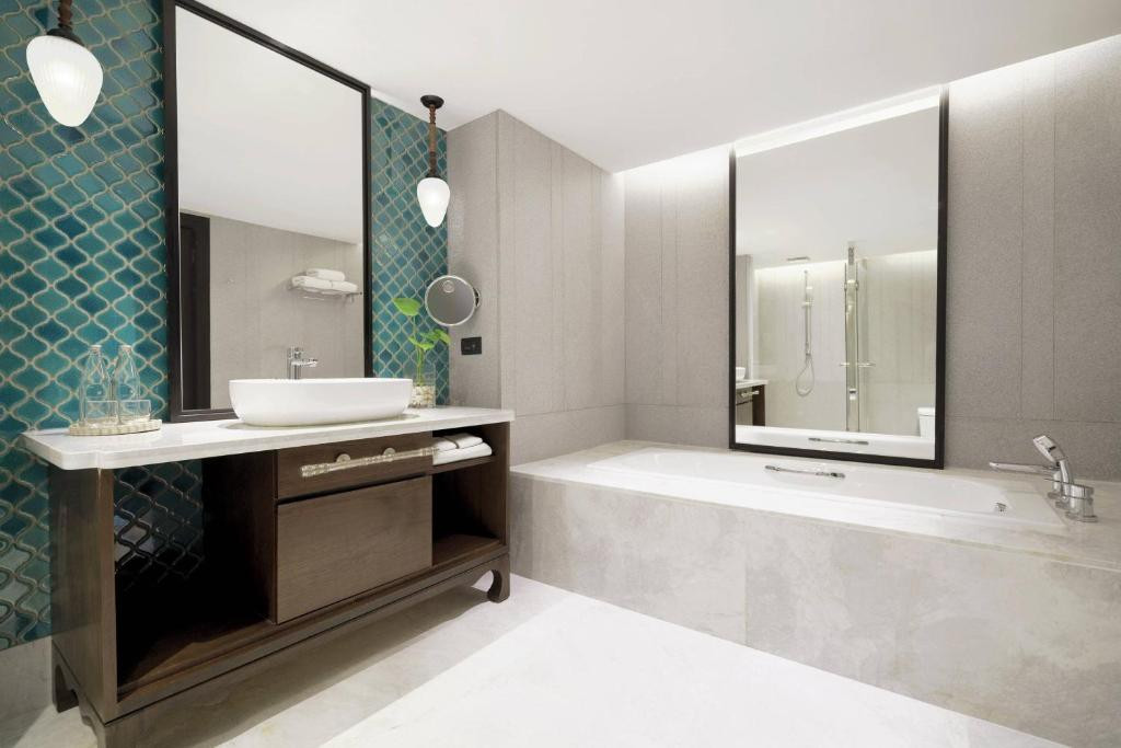 JW MARRIOTT KHAO LAK RESORT & SPA 5*
