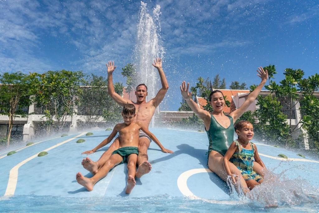 JW MARRIOTT KHAO LAK RESORT & SPA 5*