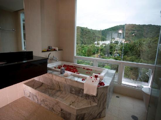 BAAN KARON VIEW RESORT 3*