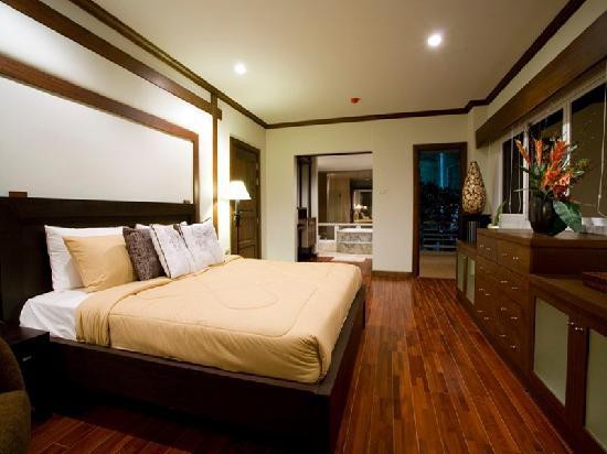 BAAN KARON VIEW RESORT 3*