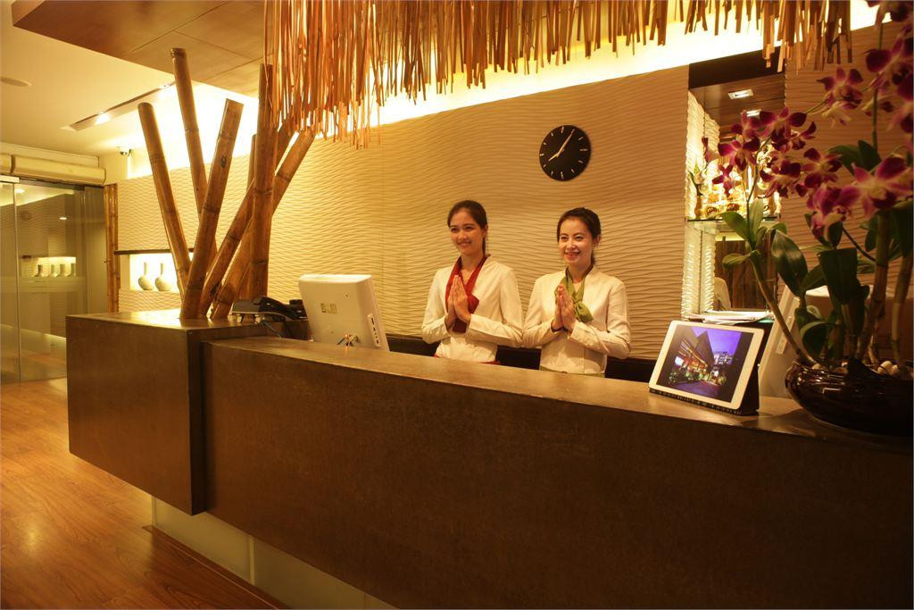 BAMBOO HOUSE 3*