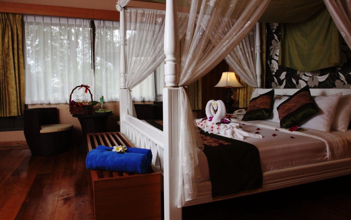 BHUMIYAMA BEACH RESORT 4*