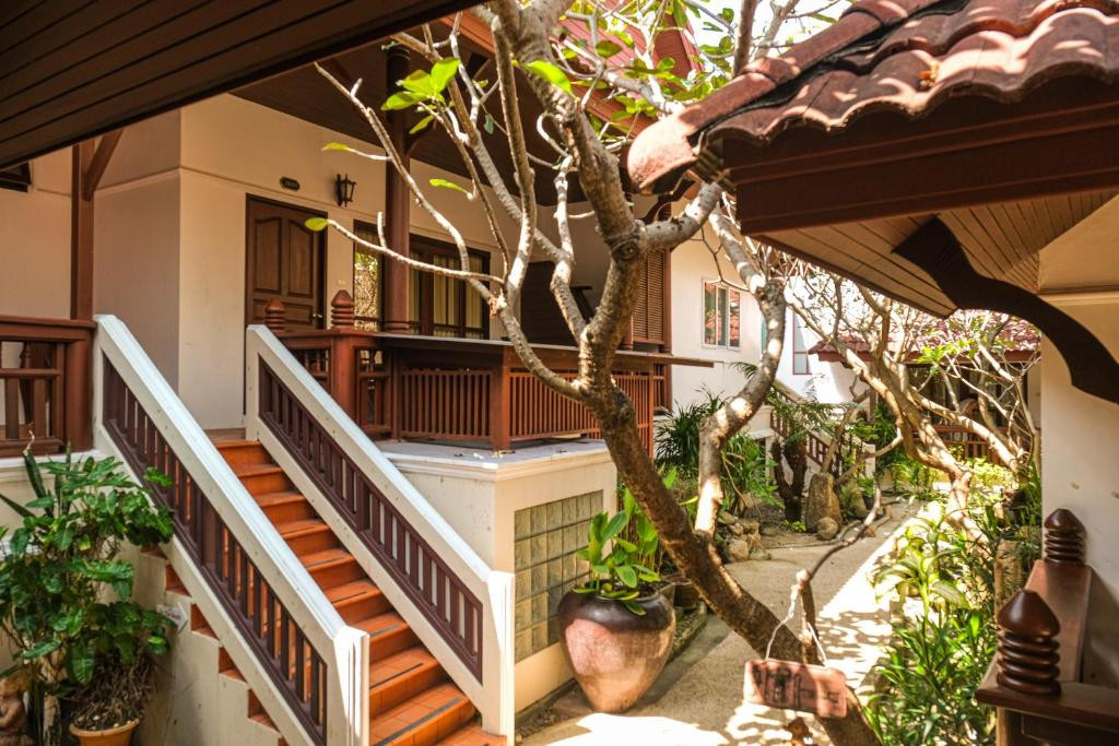 BHUNDHARI CHAWENG BEACH RESORT 4*