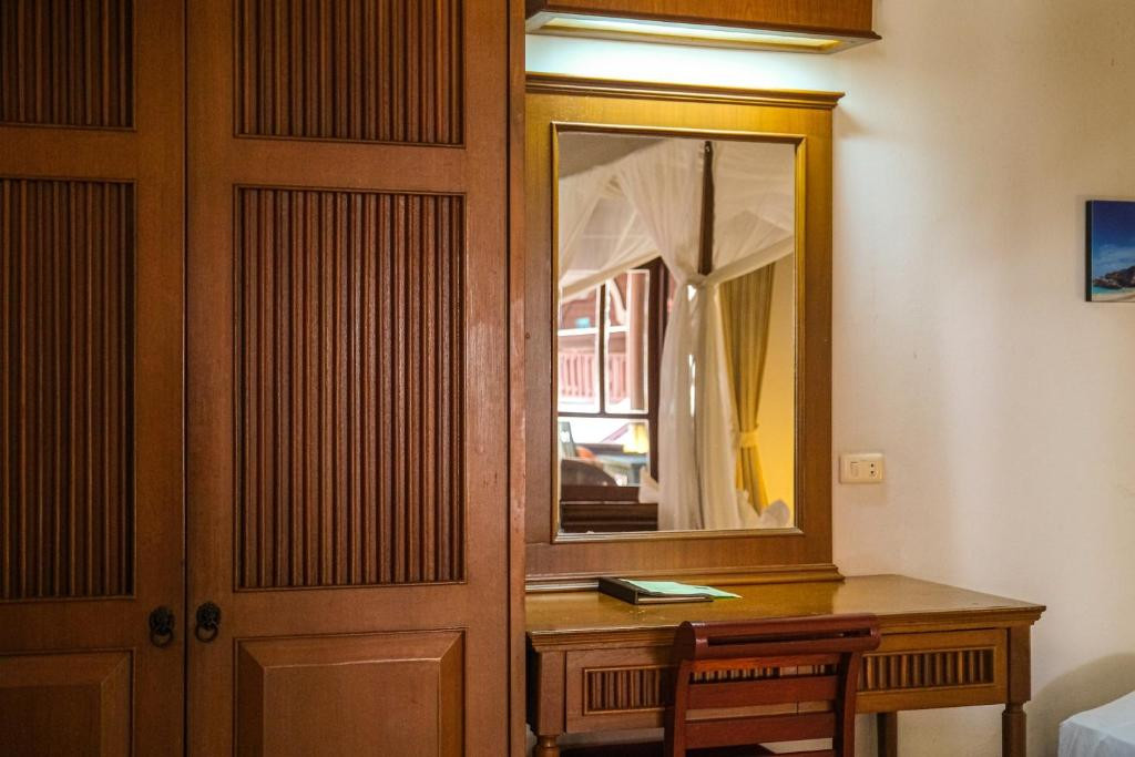 BHUNDHARI CHAWENG BEACH RESORT 4*