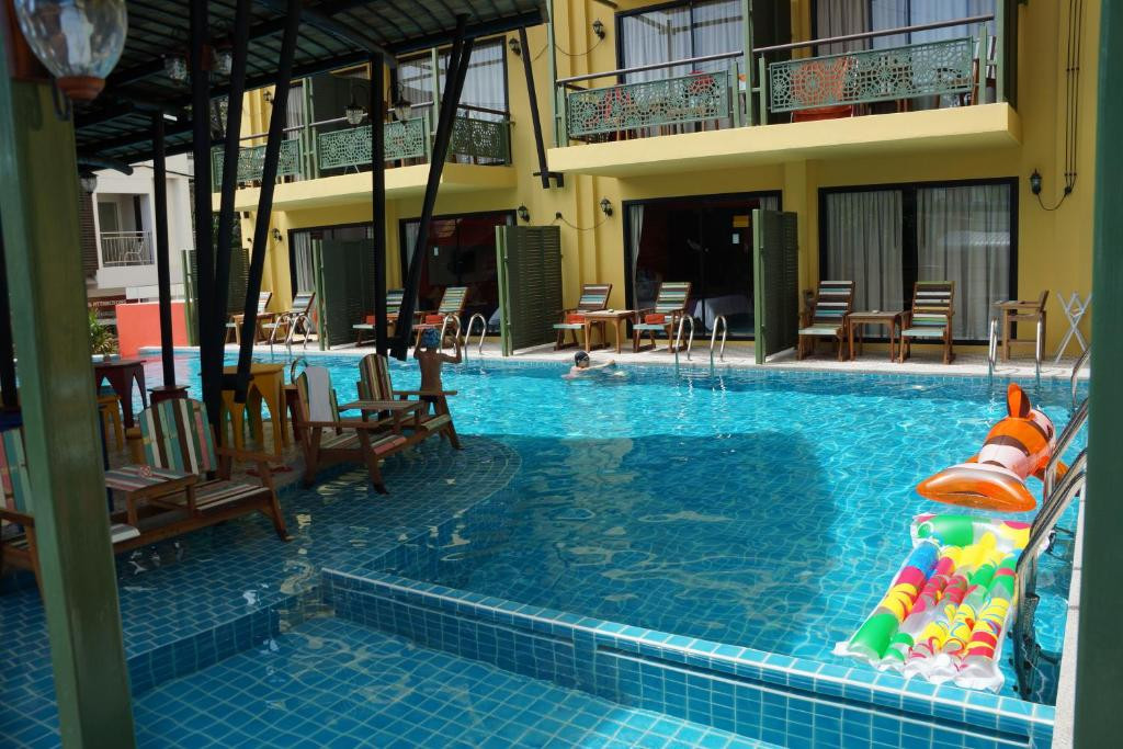 BHUNDHARI CHAWENG BEACH RESORT 4*