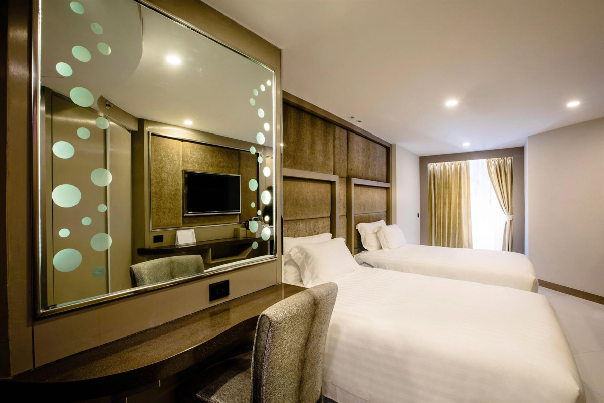 AZURE HOTEL PATTAYA (EX. CENTARA AZURE HOTEL PATTAYA) 4*