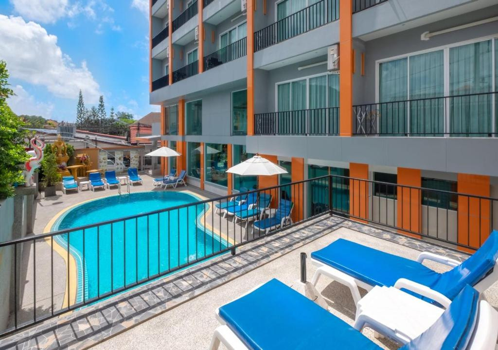 CHABANA KAMALA HOTEL 4*