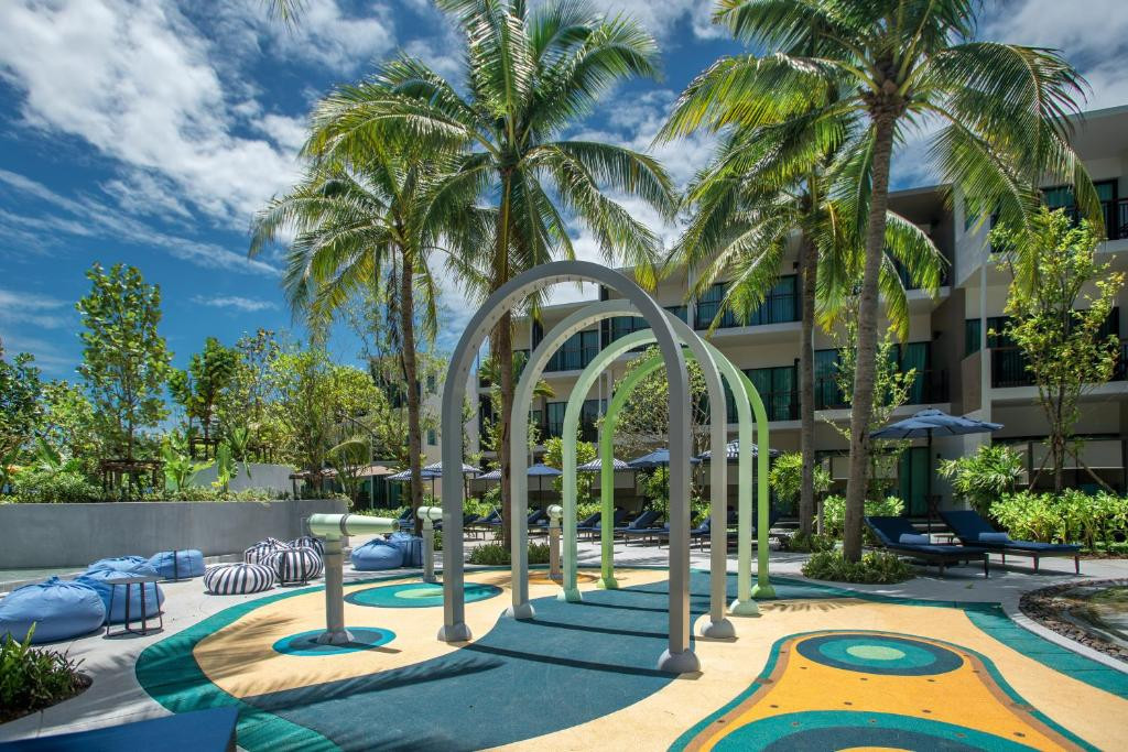 LE MERIDIEN PHUKET MAI KHAO BEACH RESORT 5*