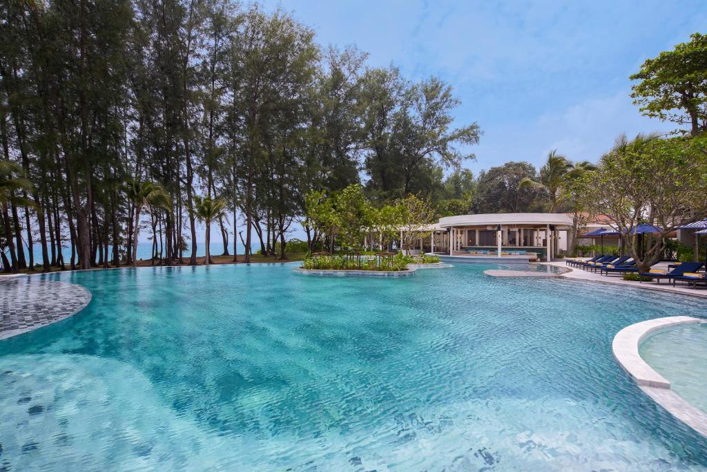 LE MERIDIEN PHUKET MAI KHAO BEACH RESORT 5*