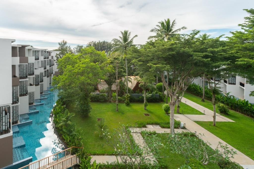 LE MERIDIEN PHUKET MAI KHAO BEACH RESORT 5*