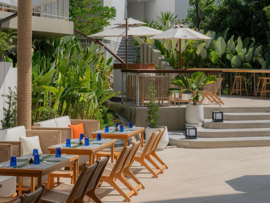 ANDAMAN BEACH HOTEL PHUKET HANDWRITTEN COLLECTION 4*