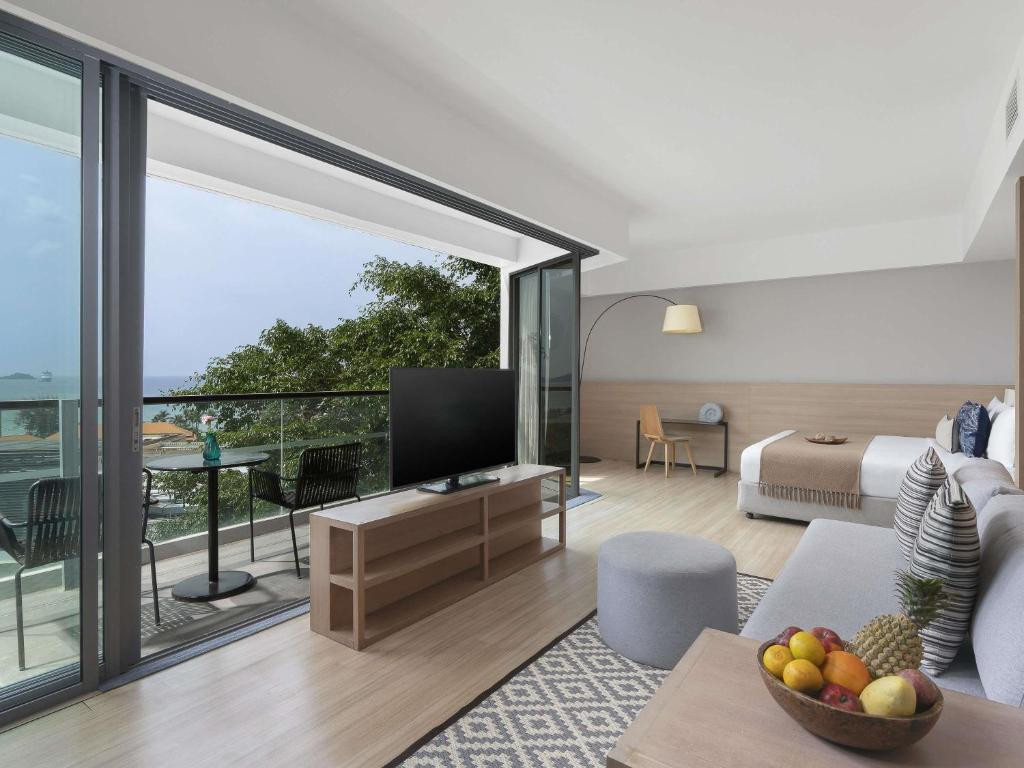 ANDAMAN BEACH HOTEL PHUKET HANDWRITTEN COLLECTION 4*