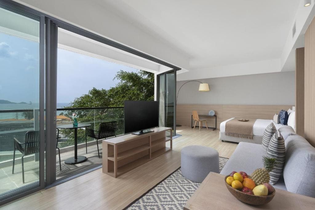 ANDAMAN BEACH HOTEL PHUKET HANDWRITTEN COLLECTION 4*