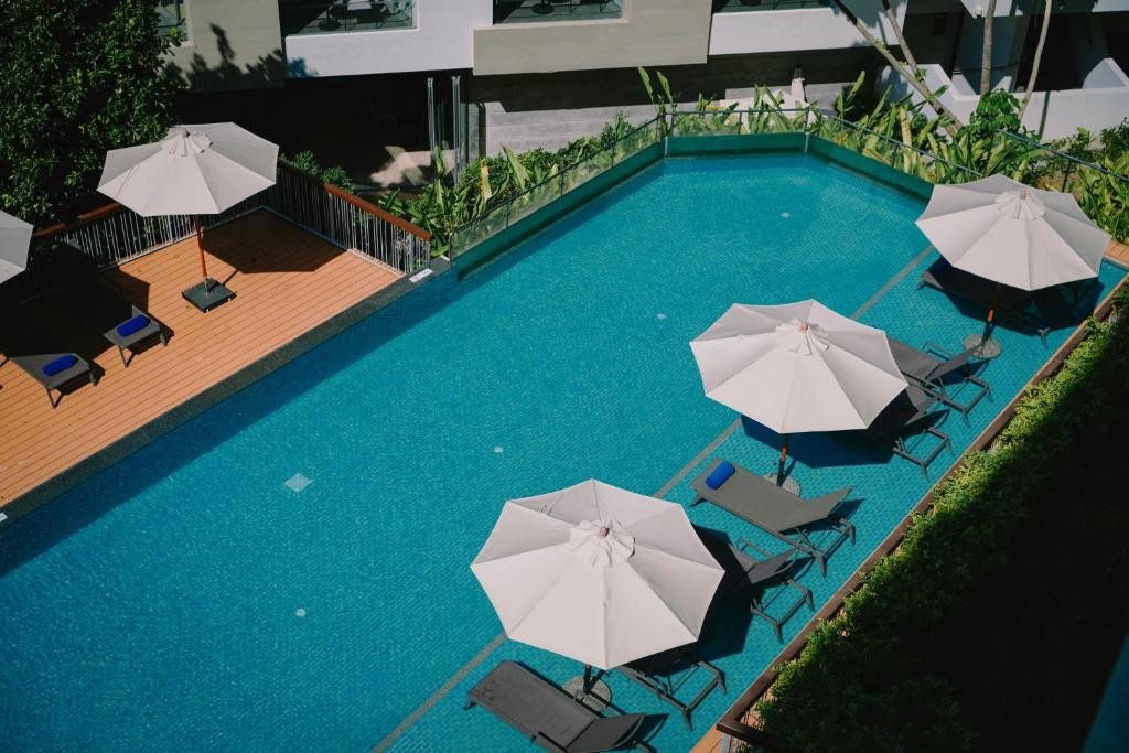 ANDAMAN BEACH HOTEL PHUKET HANDWRITTEN COLLECTION 4*