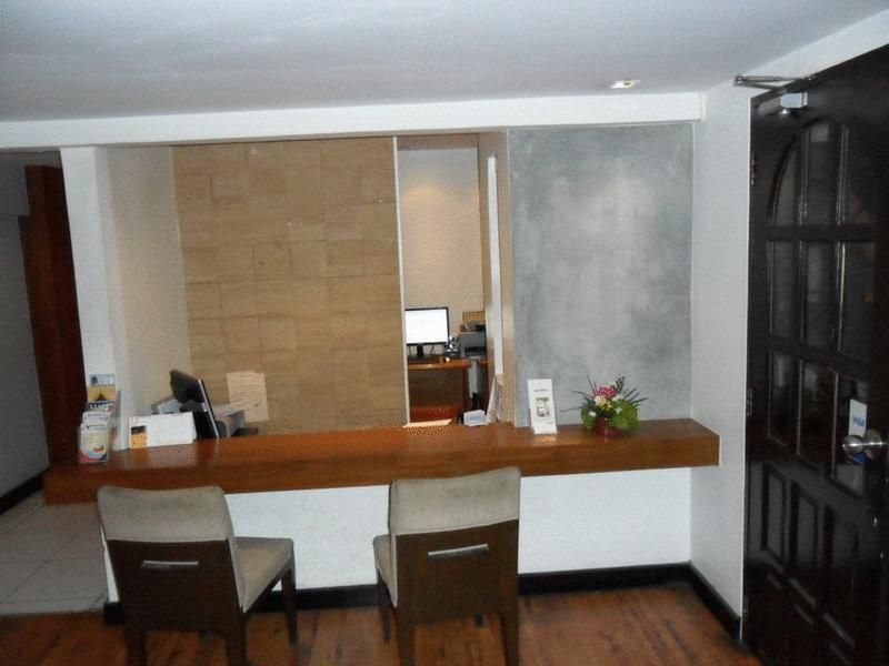 ICHECK INN SUKHUMVIT 19 3*