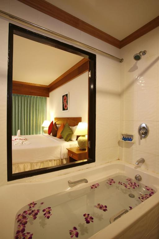 JIRAPORN HILL RESORT 3*