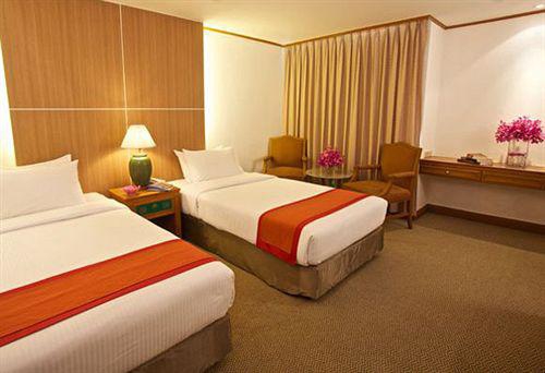 CROSS VIBE BANGKOK SRINAKARIN (EX. KING PARK AVENUE) 4*