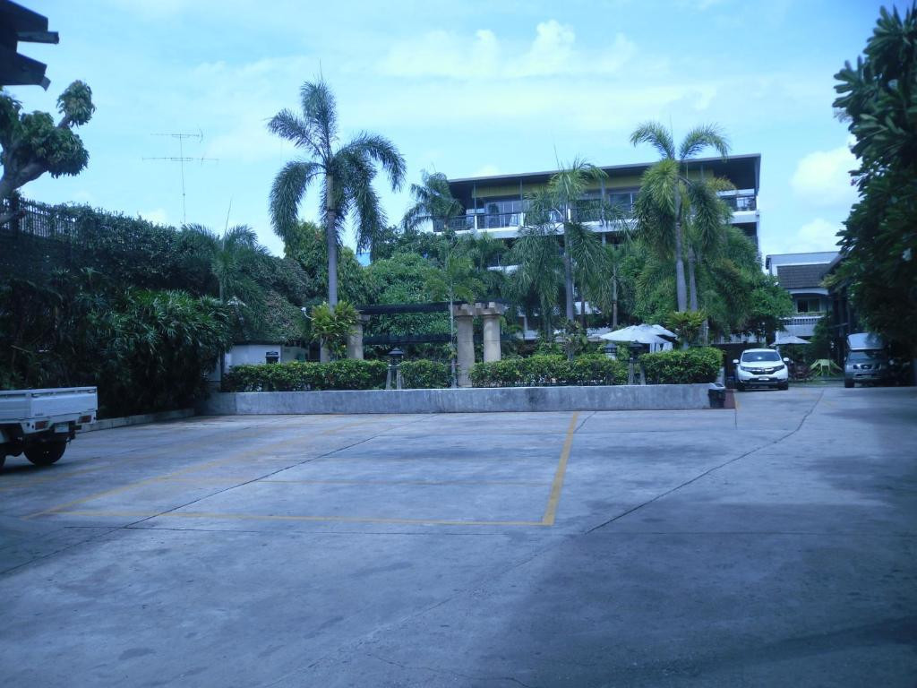 LANTANA PATTAYA HOTEL & RESORT 3*