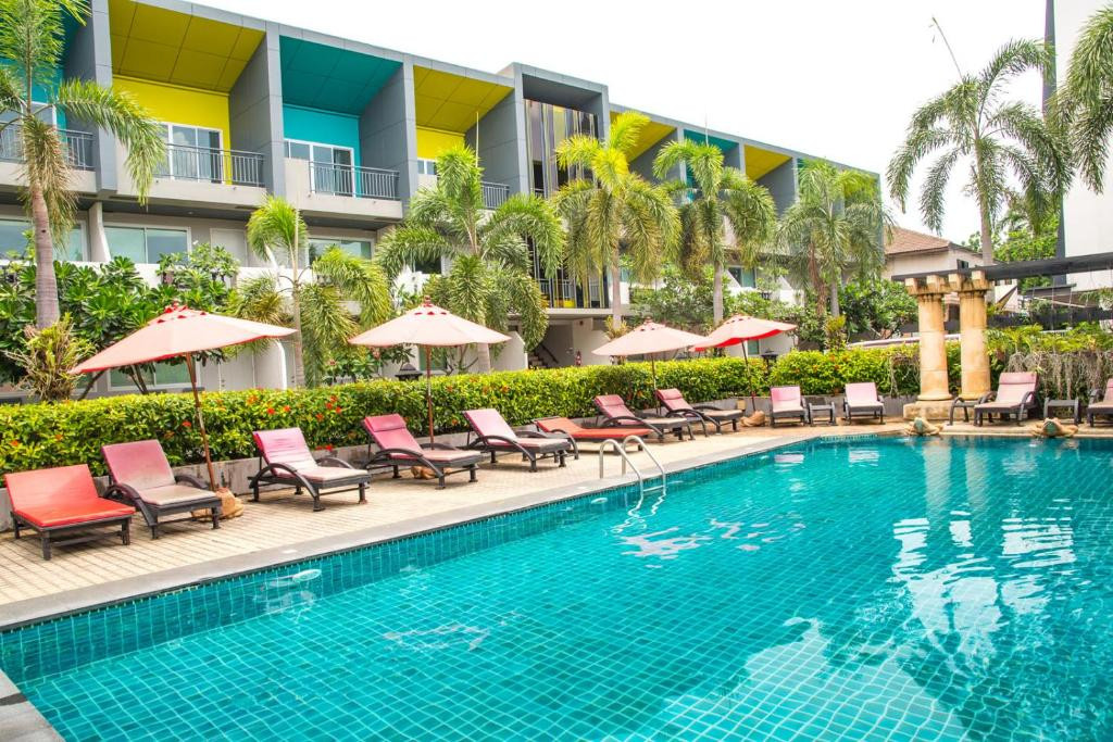 LANTANA PATTAYA HOTEL & RESORT 3*