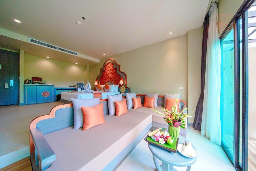 MAIKHAO PALM BEACH RESORT 4*