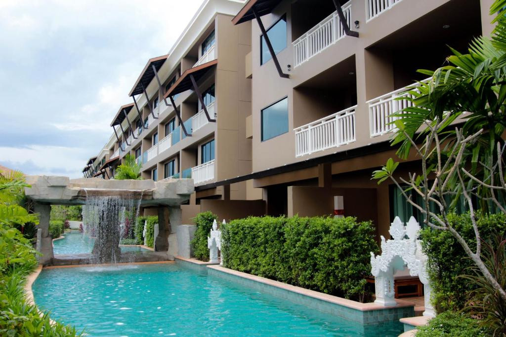 MAIKHAO PALM BEACH RESORT 4*