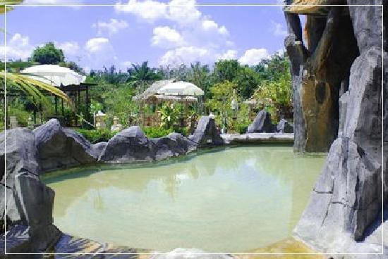 NATTHA WAREE HOTSPRING 4*