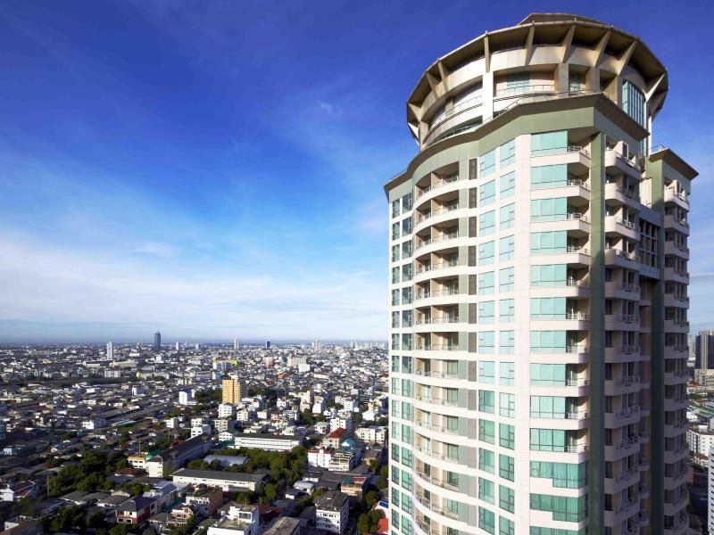 OAKS BANGKOK SATHORN 4*