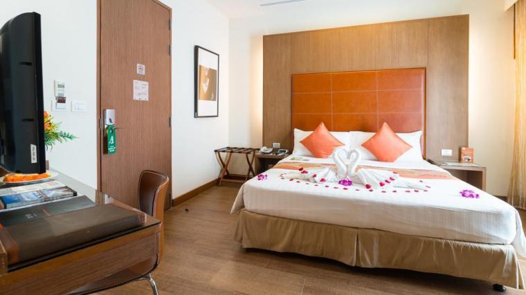 ON8 SUKHUMVIT 3*