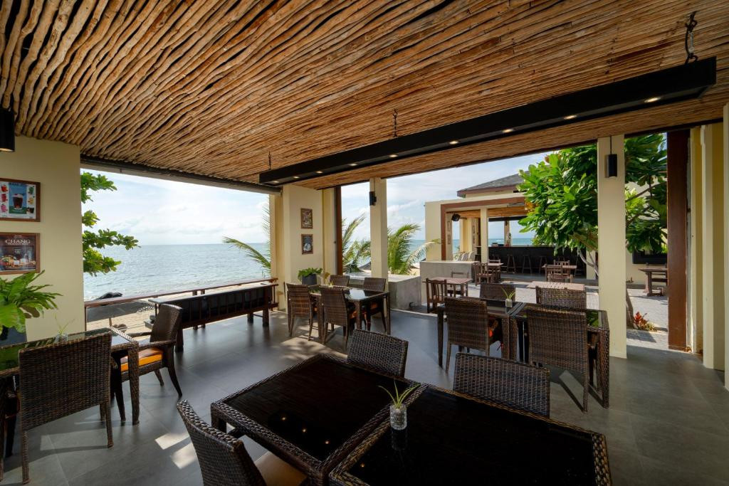 PAVILION SAMUI VILLAS & RESORT 4*