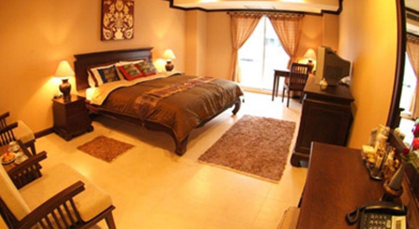 R-CON RESIDENCE 3*
