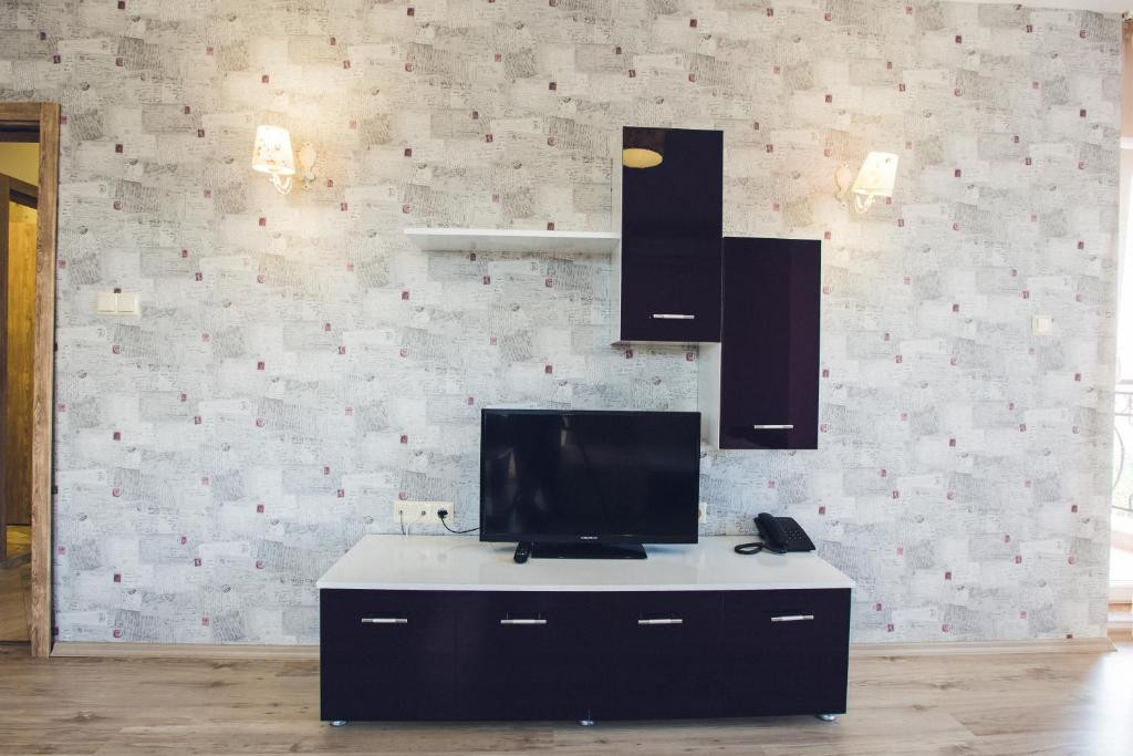 AVENUE DELUXE APT 4*