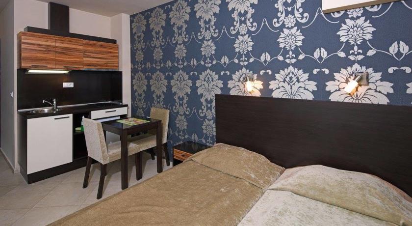 BRIZ BEACH 3*