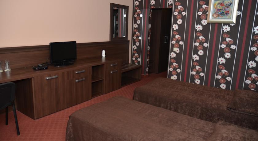 BUSINESS HOTEL PLOVDIV 3*