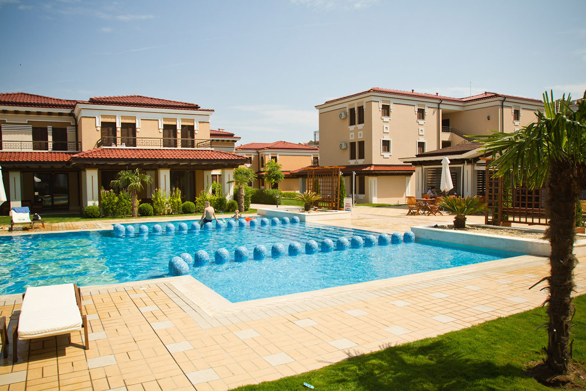 GREEN LIFE BEACH RESORT 4*