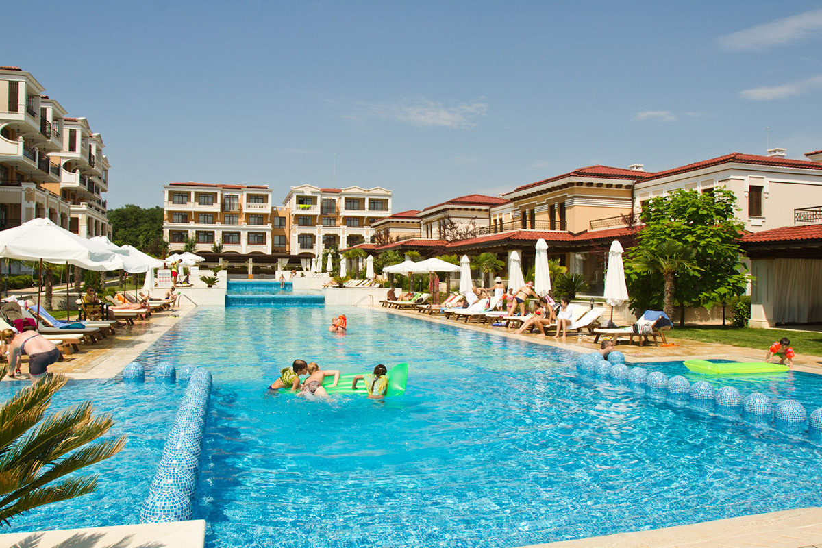 GREEN LIFE BEACH RESORT 4*