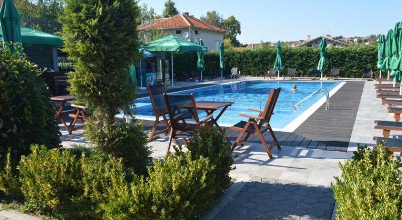 IVA RESORT 3*