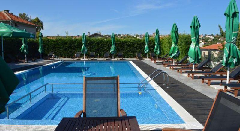 IVA RESORT 3*