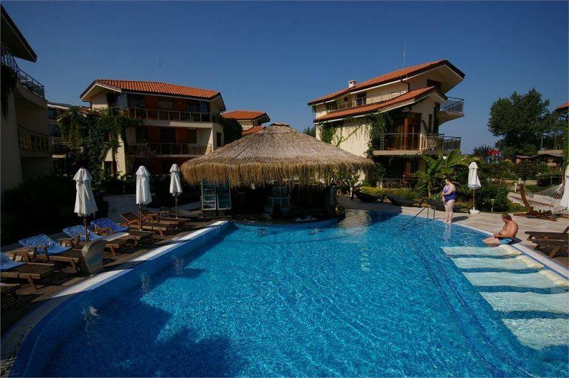 LAGUNA BEACH 4*