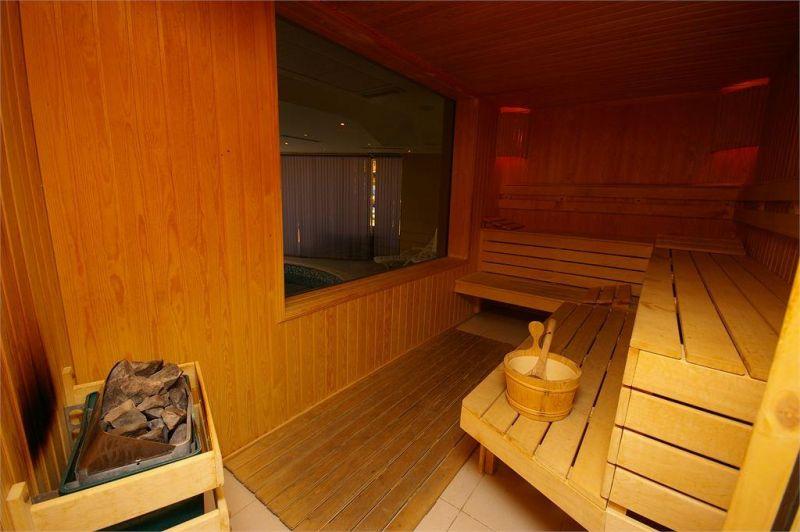 LAGUNA BEACH 4*