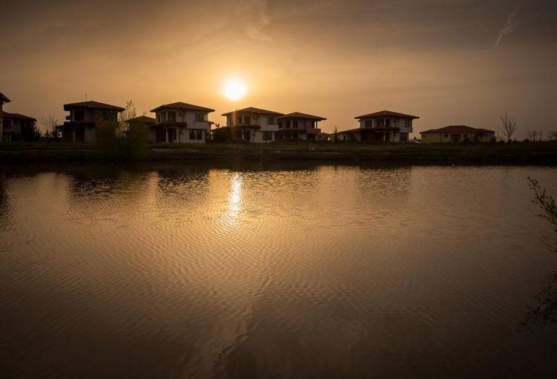 LIGHTHOUSE APARTMENTS & VILLAS 3*