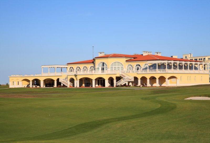 LIGHTHOUSE APARTMENTS & VILLAS 3*