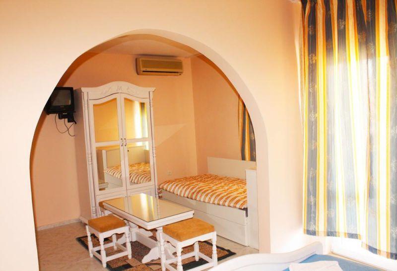 PAROS II (EX. MANZ 1) 2*