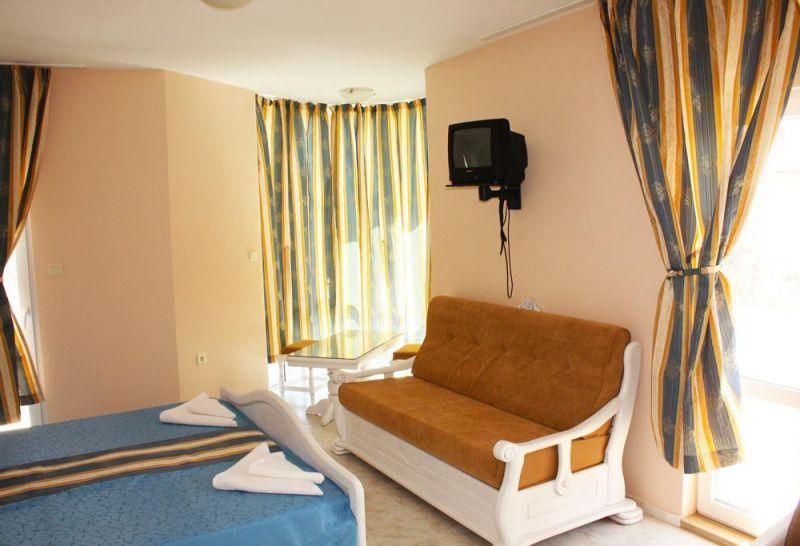 PAROS II (EX. MANZ 1) 2*
