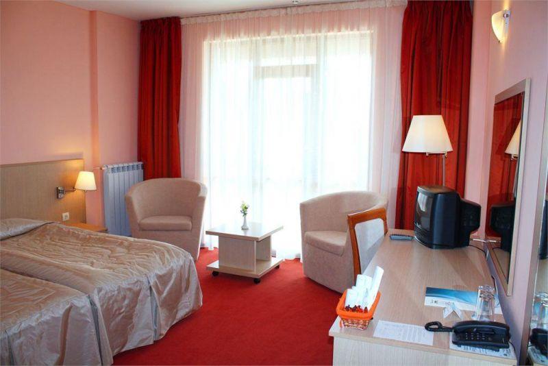 ORPHEUS PAMPOROVO 4*