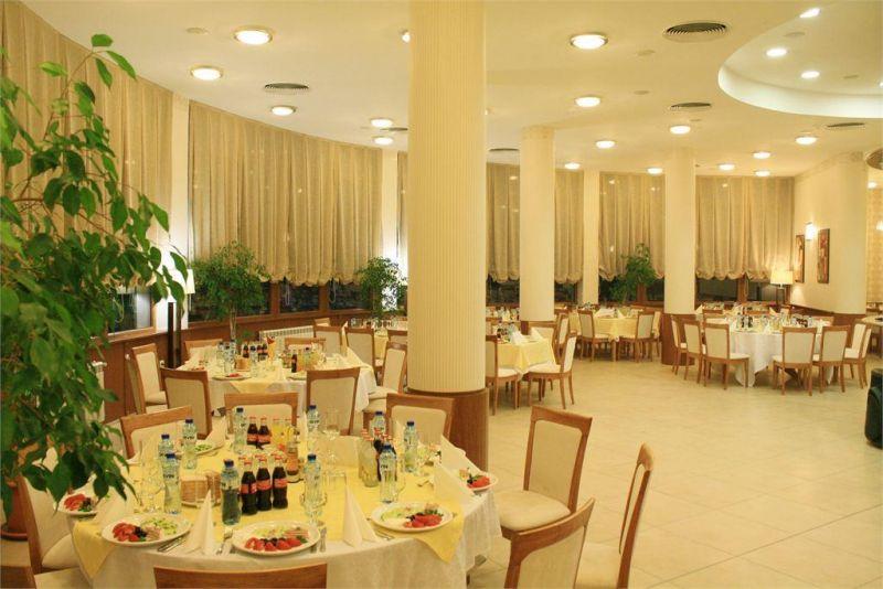 ORPHEUS PAMPOROVO 4*