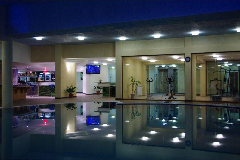 ORPHEUS PAMPOROVO 4*